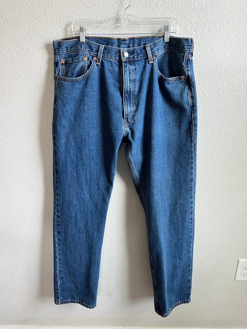 Levi's 505 Regular Fit Straight Leg Jeans Mens 40x34 Mid Rise Medium Wash Cotton